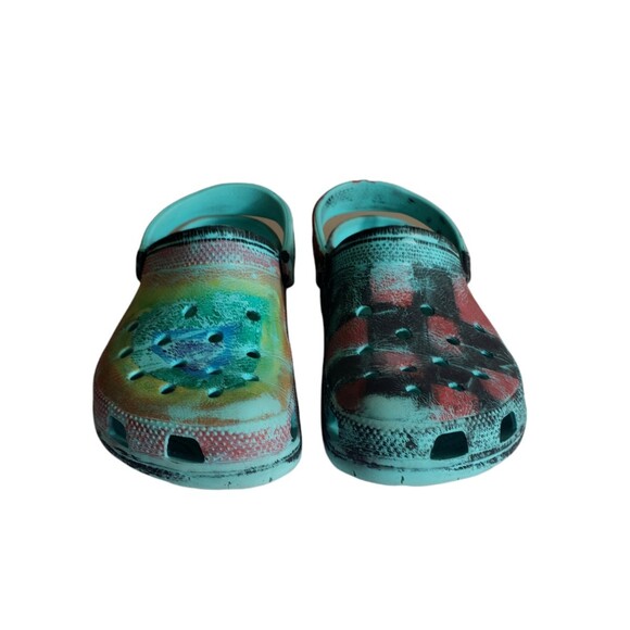 Crocs Classic Tie Dye Multicolored Slip On Men's Size 10 Women's Size 12 - Picture 4 of 10